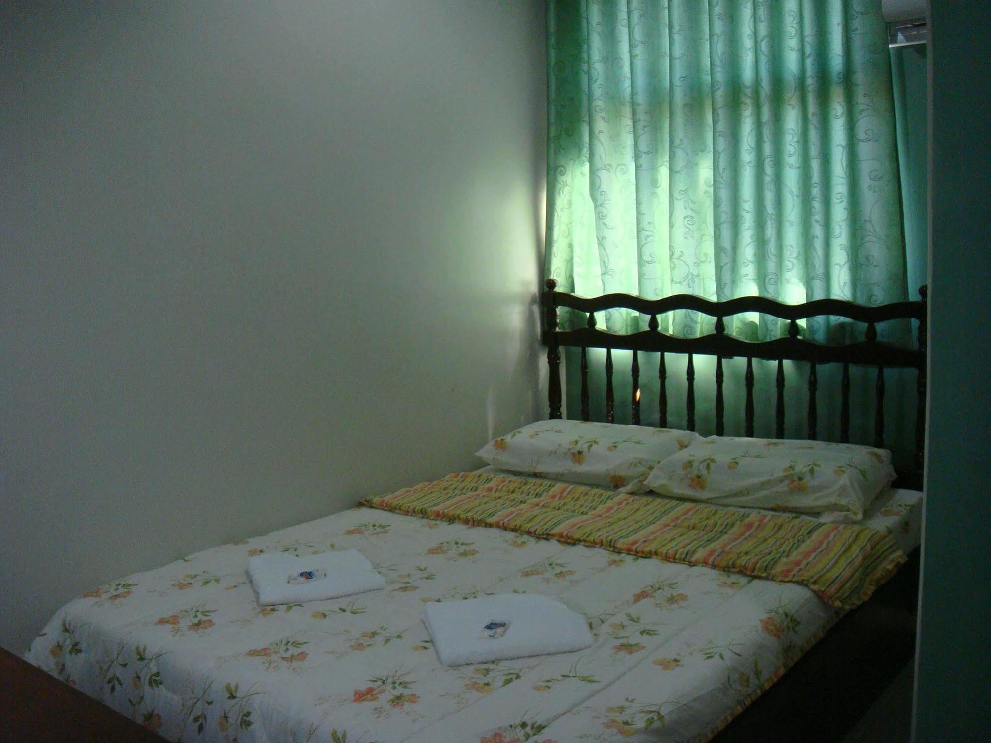 Tiptop Tower Suite Inn Dumaguete City Exterior photo
